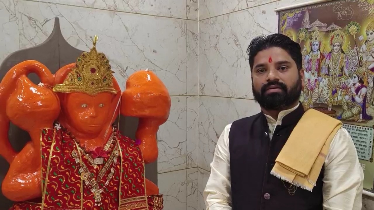 22-january-ko-hoga-is-hanuman-mandir-me-program