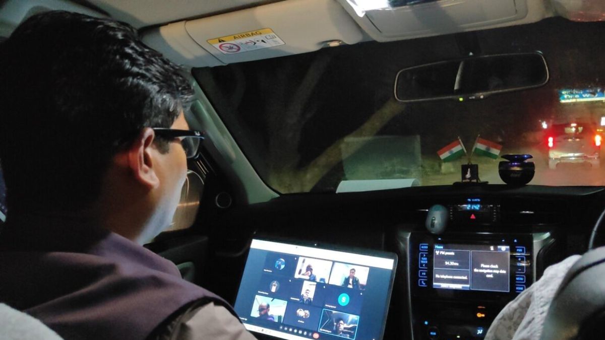 op-choudhary-takes-online-class-in-moving-vehicle