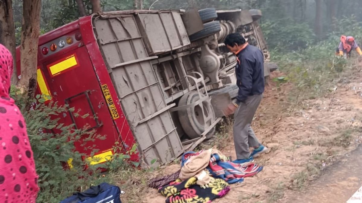 balrampur-bus-accident